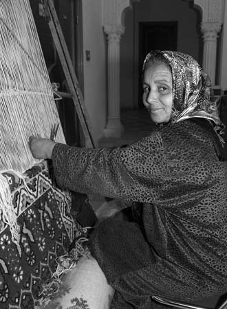JKW_3460 portrait of weaver